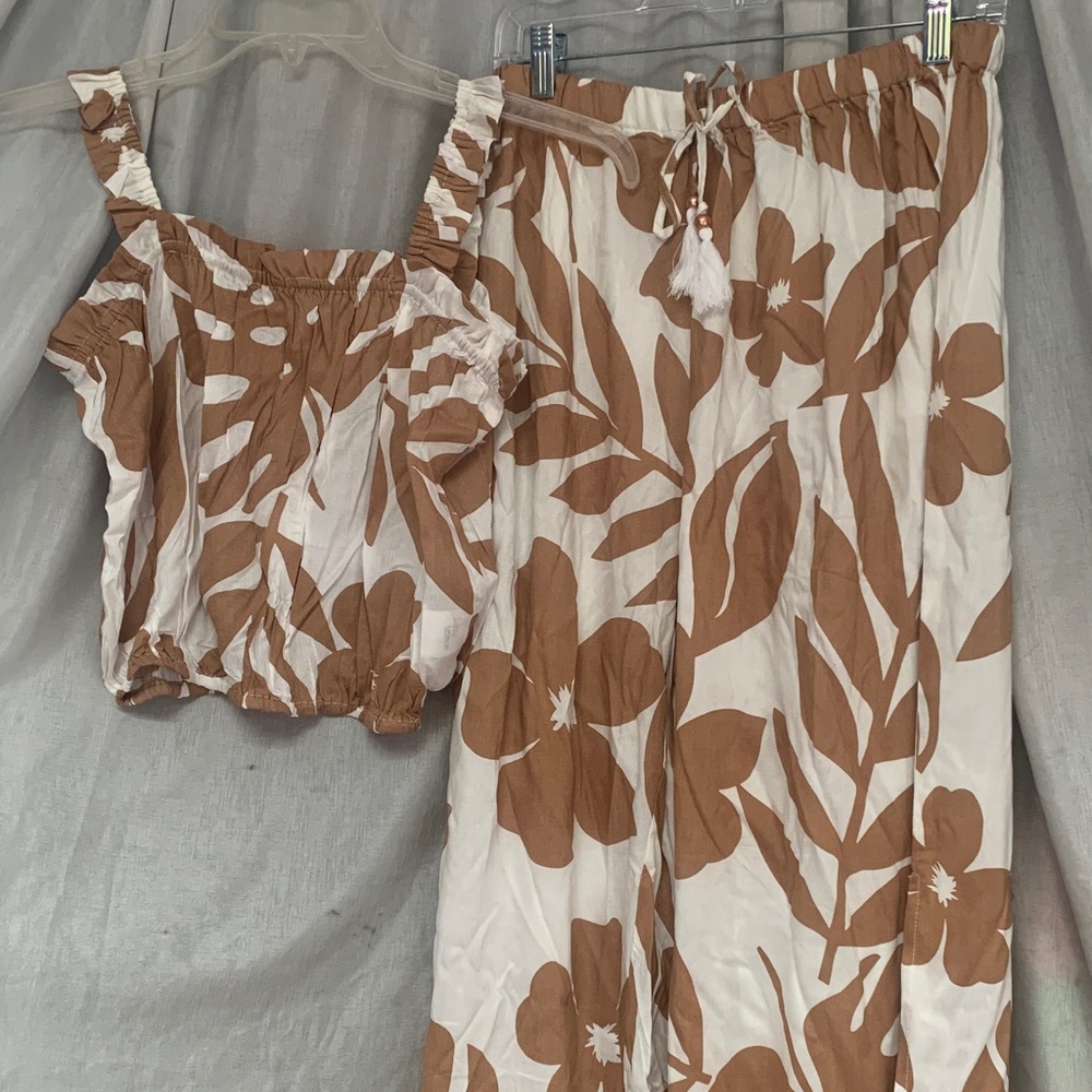 Wide-Leg High-Waist Pants with Matching Crop Top - Cream & Brown Floral